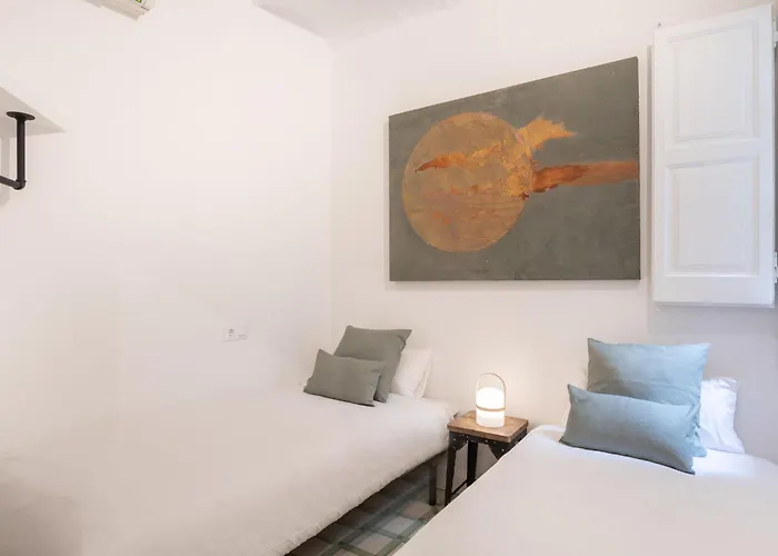 Lägenhet Charming Renovated Apt Minutes From The Center